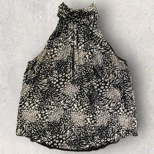 Tahari Womens Sleeveless Halter Top Keyhole Neck Blouse Black White Size Medium